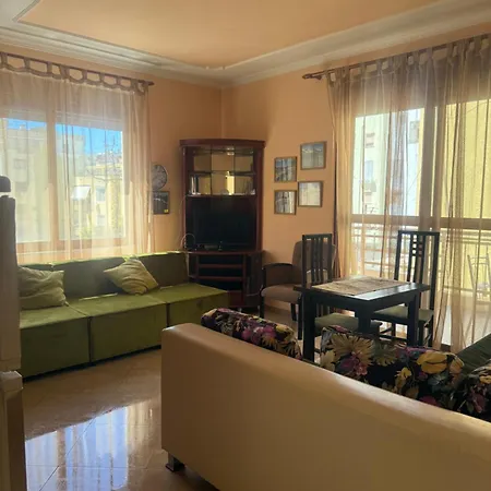 Seaview Golem Apartment